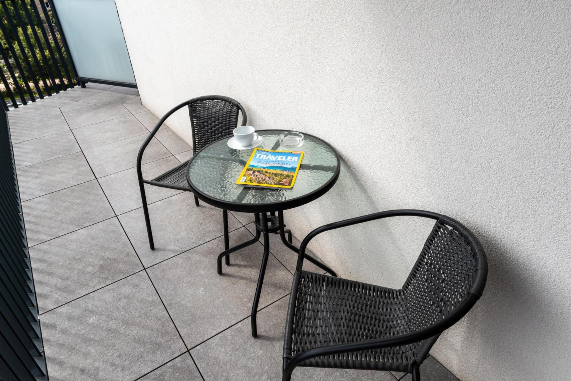 Inpoint Spacious Apartments Near Main Square & Kazimierz District Krakow Room photo